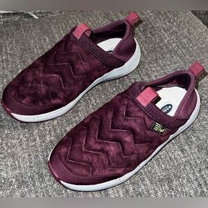 Dr. Scholl’s Home and Out Slip on Sneakers
